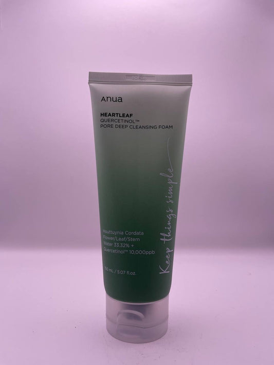 Anua Mousse nettoyante en profondeur des pores au quercétinol Heartleaf